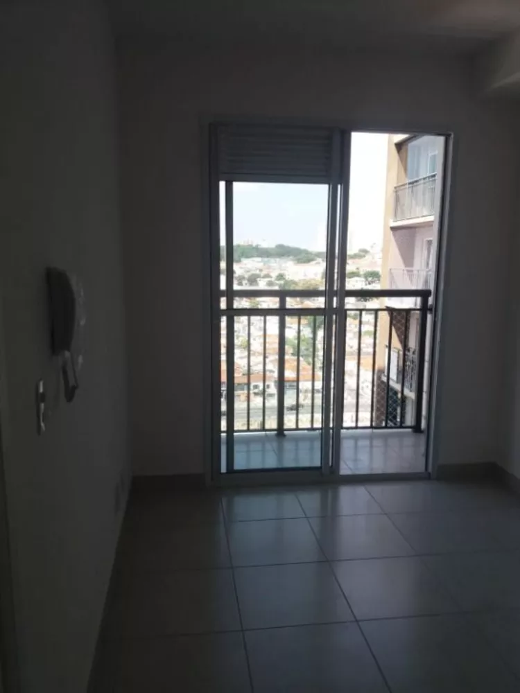 Apartamento à venda com 1 quarto, 29m² - Foto 2