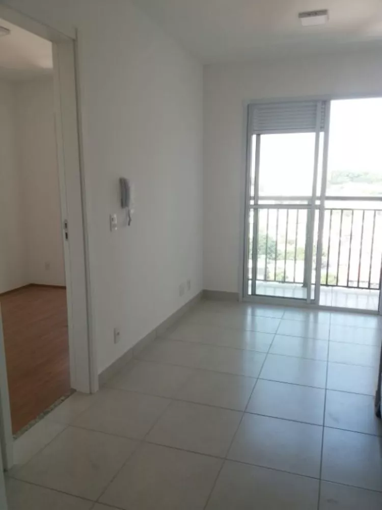 Apartamento à venda com 1 quarto, 29m² - Foto 1