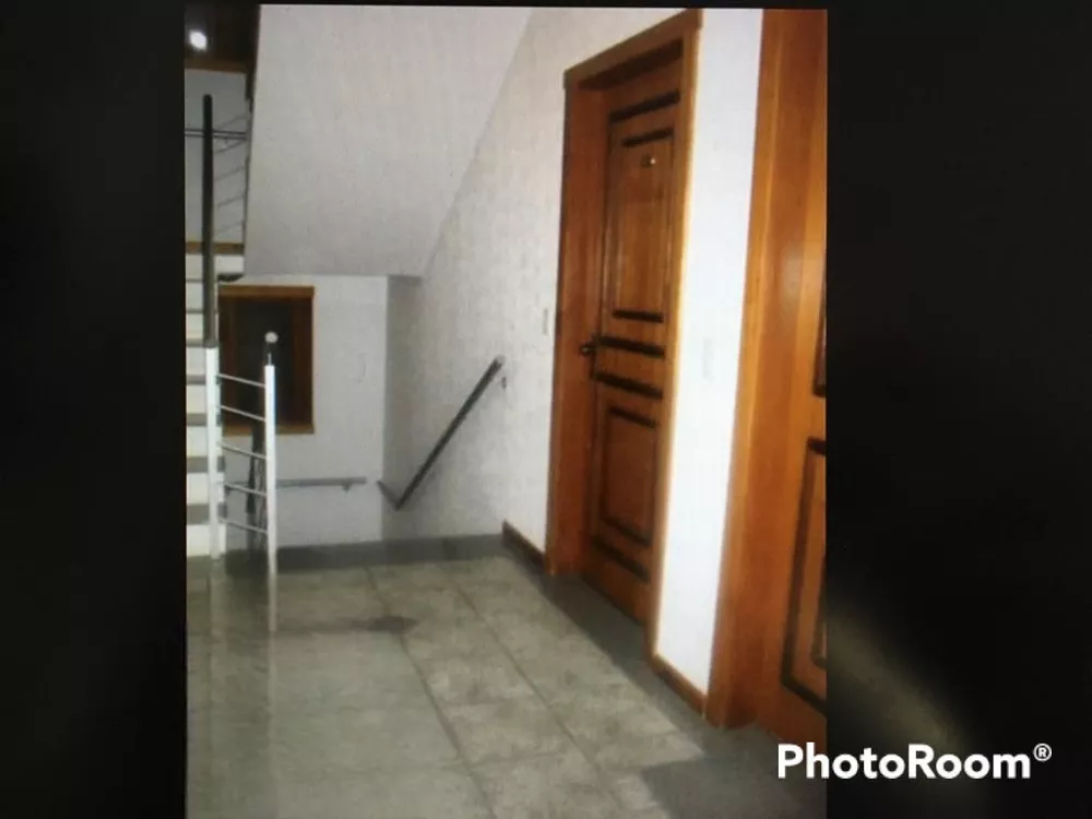 Cobertura à venda com 3 quartos, 240m² - Foto 5