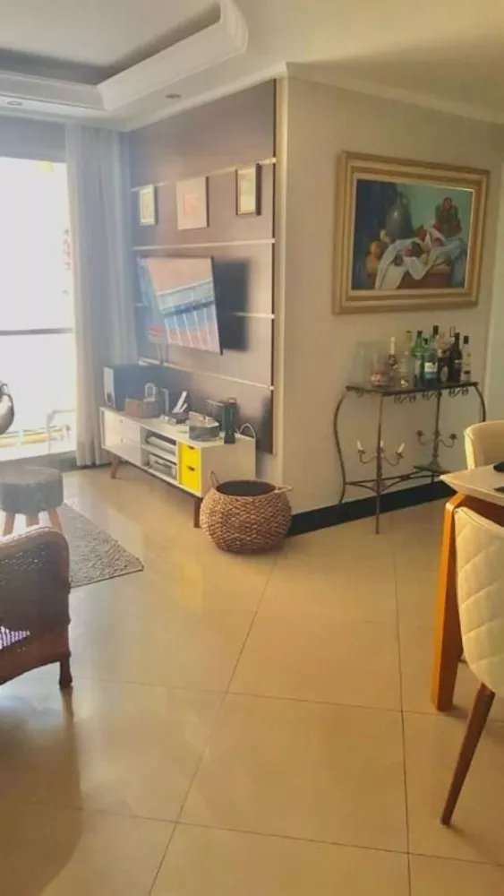 Apartamento à venda com 3 quartos, 71m² - Foto 4