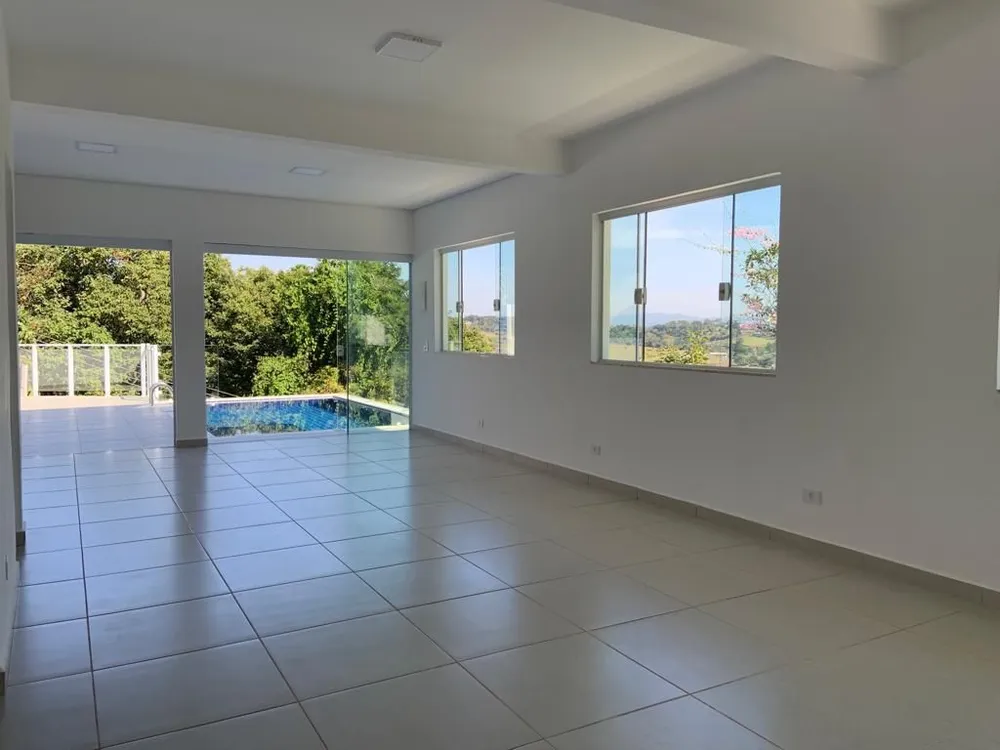 Sobrado, 4 quartos, 215 m² - Foto 1