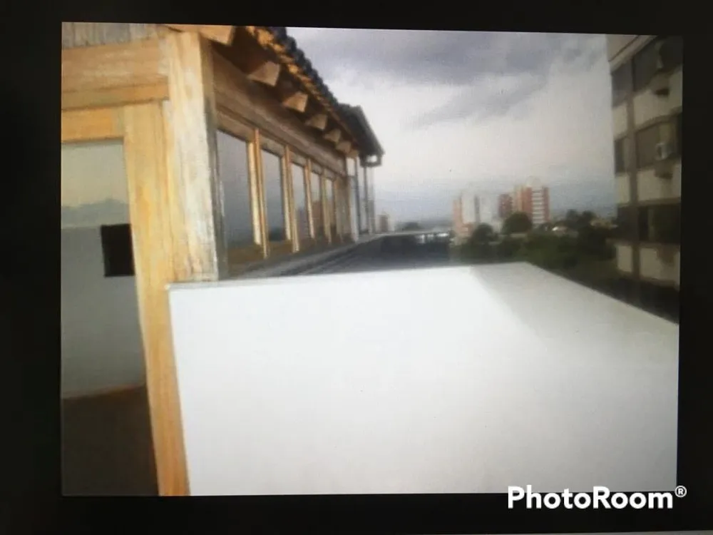 Cobertura, 3 quartos, 240 m² - Foto 4