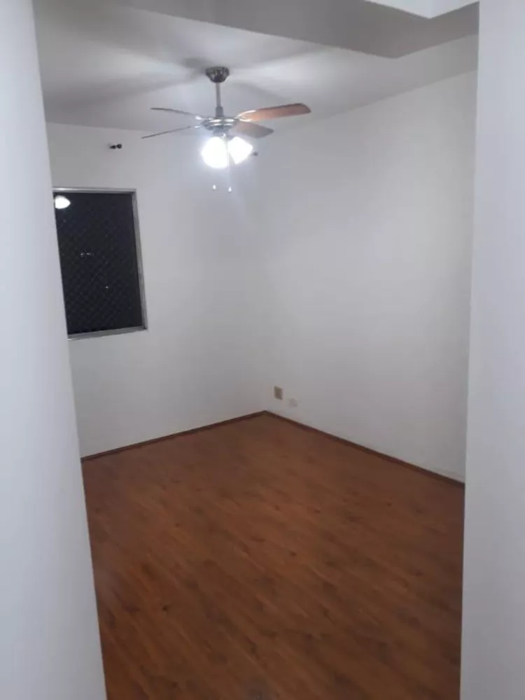 Apartamento à venda com 3 quartos, 62m² - Foto 1