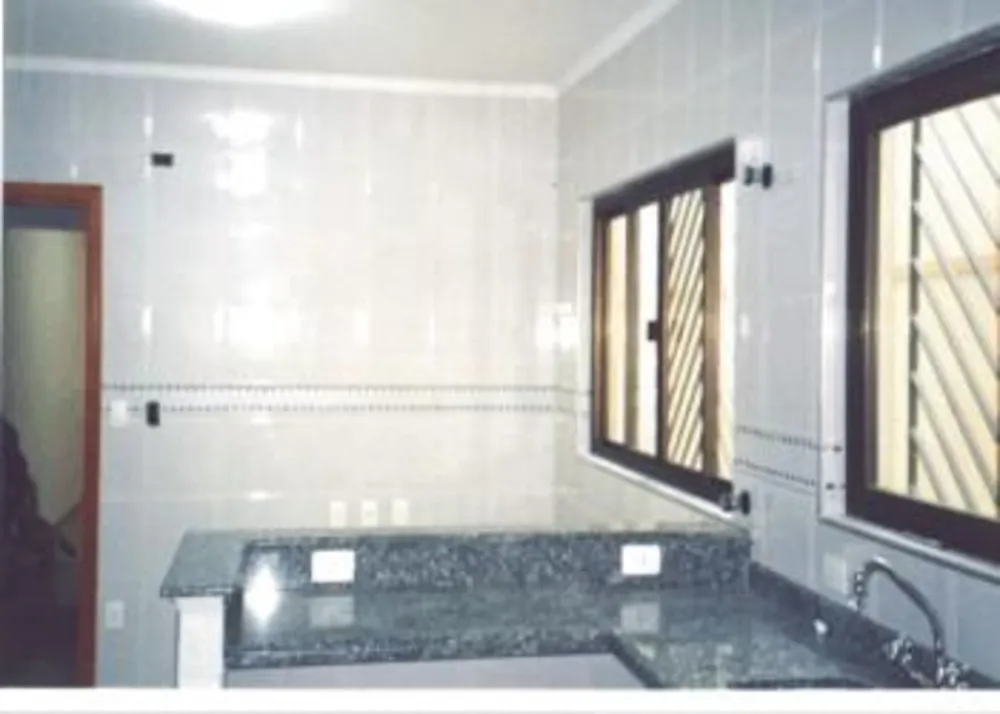 Sobrado, 3 quartos, 254 m² - Foto 1