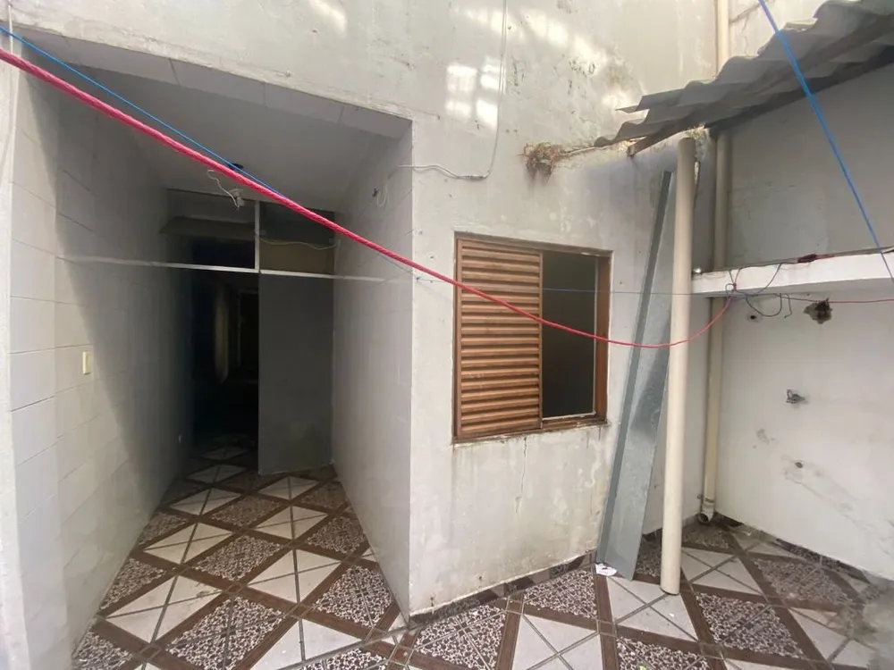 Casa, 6 quartos, 226 m² - Foto 12