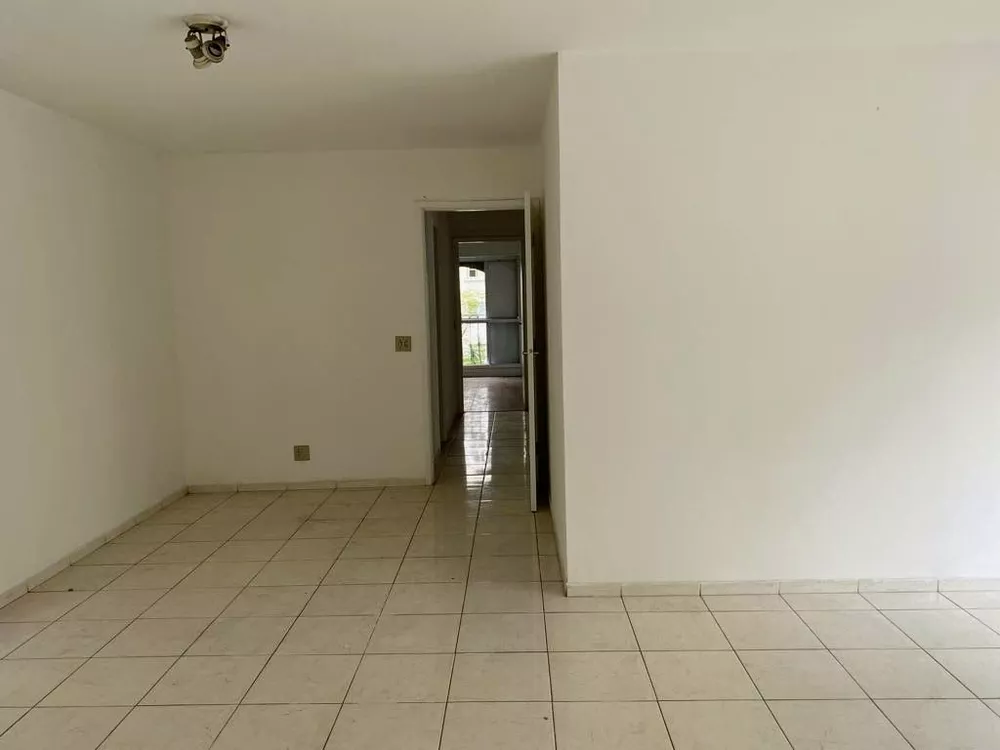 Apartamento para alugar com 3 quartos, 157m² - Foto 3