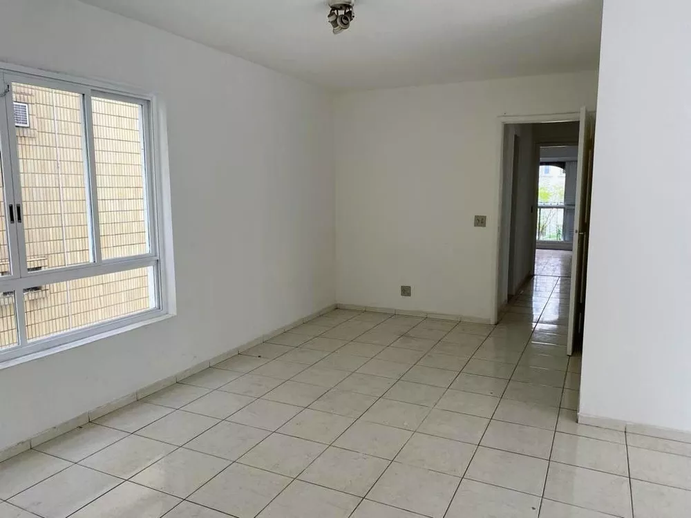 Apartamento para alugar com 3 quartos, 157m² - Foto 4