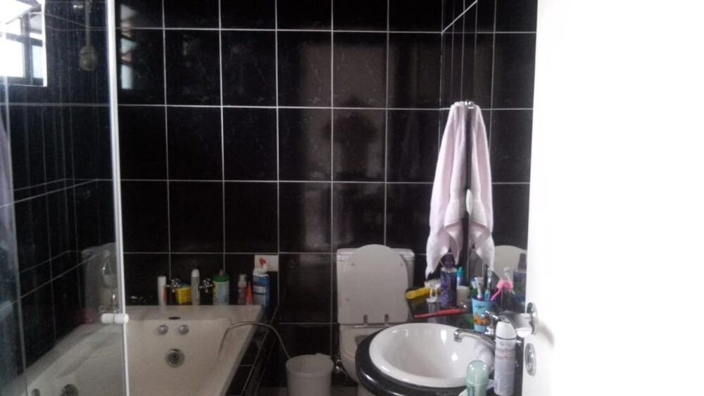 Sobrado à venda com 4 quartos, 200M2 - Foto 8