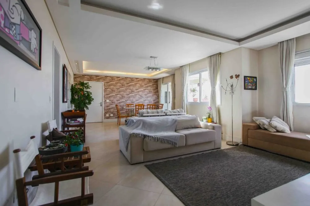 Apartamento, 3 quartos, 141 m² - Foto 2