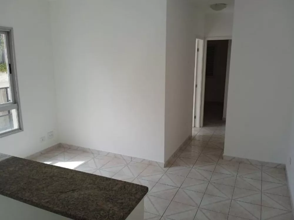 Apartamento à venda com 2 quartos, 45m² - Foto 4