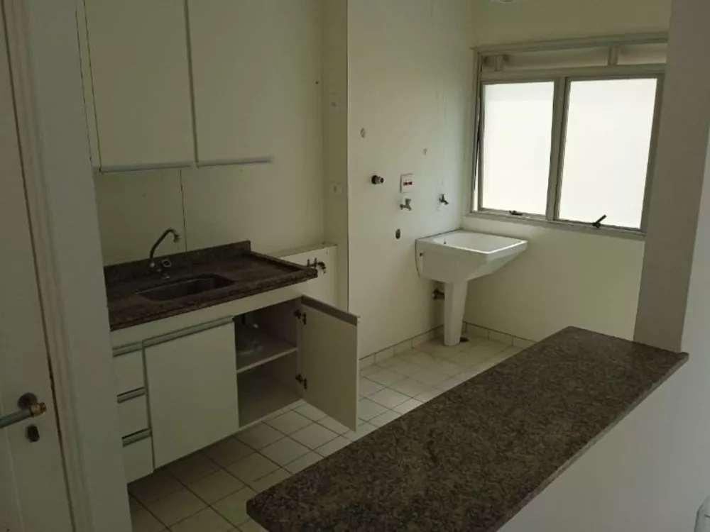 Apartamento à venda com 2 quartos, 45m² - Foto 2