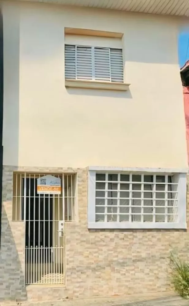 Sobrado à venda com 2 quartos, 80m² - Foto 1