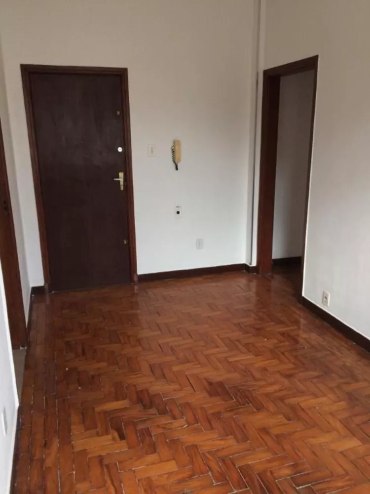 Apartamento à venda com 1 quarto, 53m² - Foto 1