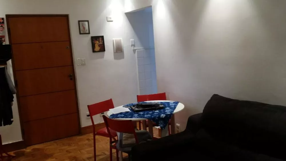 Apartamento à venda com 2 quartos, 57m² - Foto 1