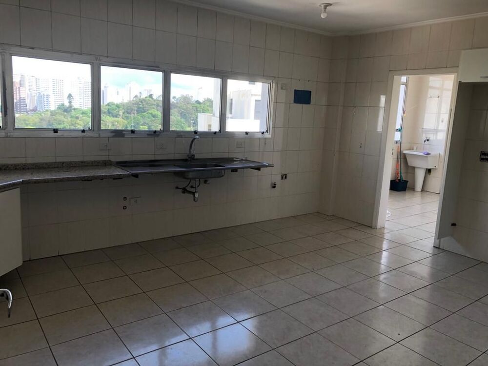 Apartamento, 3 quartos, 186 m² - Foto 1
