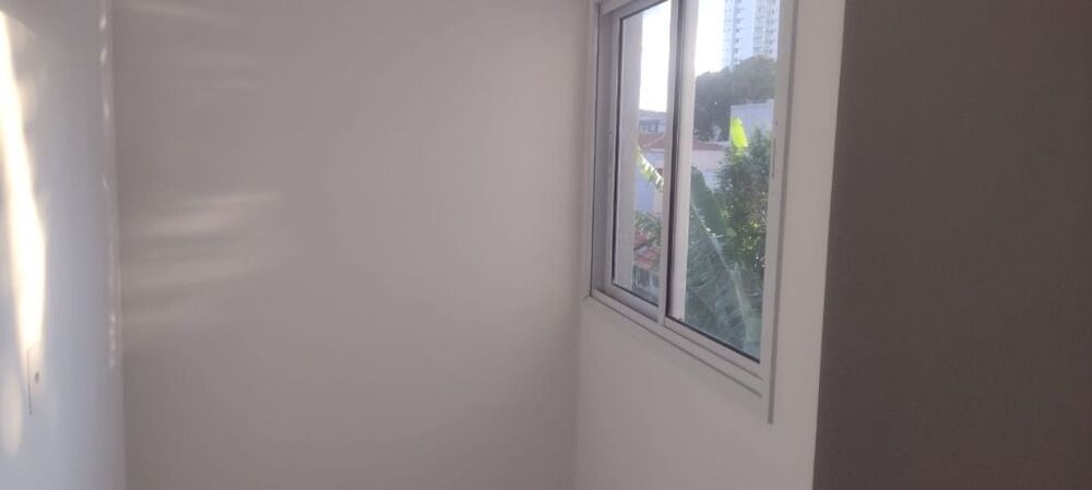 Apartamento à venda e aluguel com 1 quarto, 33m² - Foto 2