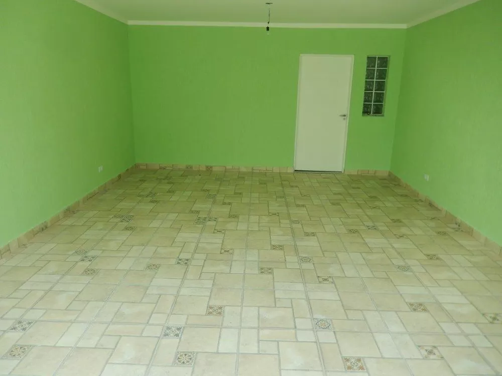 Sobrado à venda com 3 quartos, 200m² - Foto 3