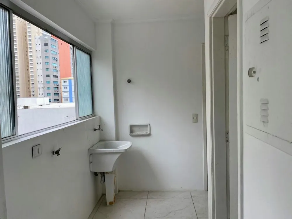 Apartamento, 3 quartos, 157 m² - Foto 2