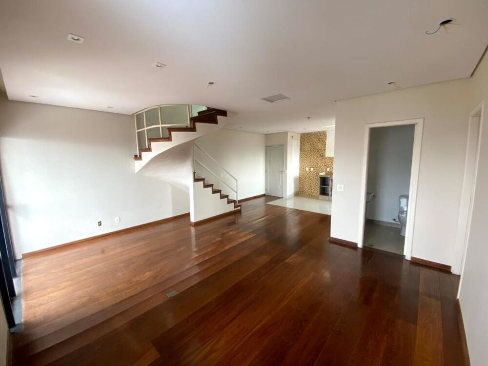 Apartamento à venda com 3 quartos, 156m² - Foto 4