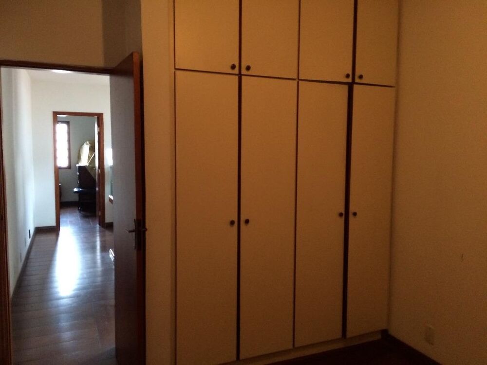 Sobrado, 5 quartos, 200 m² - Foto 3