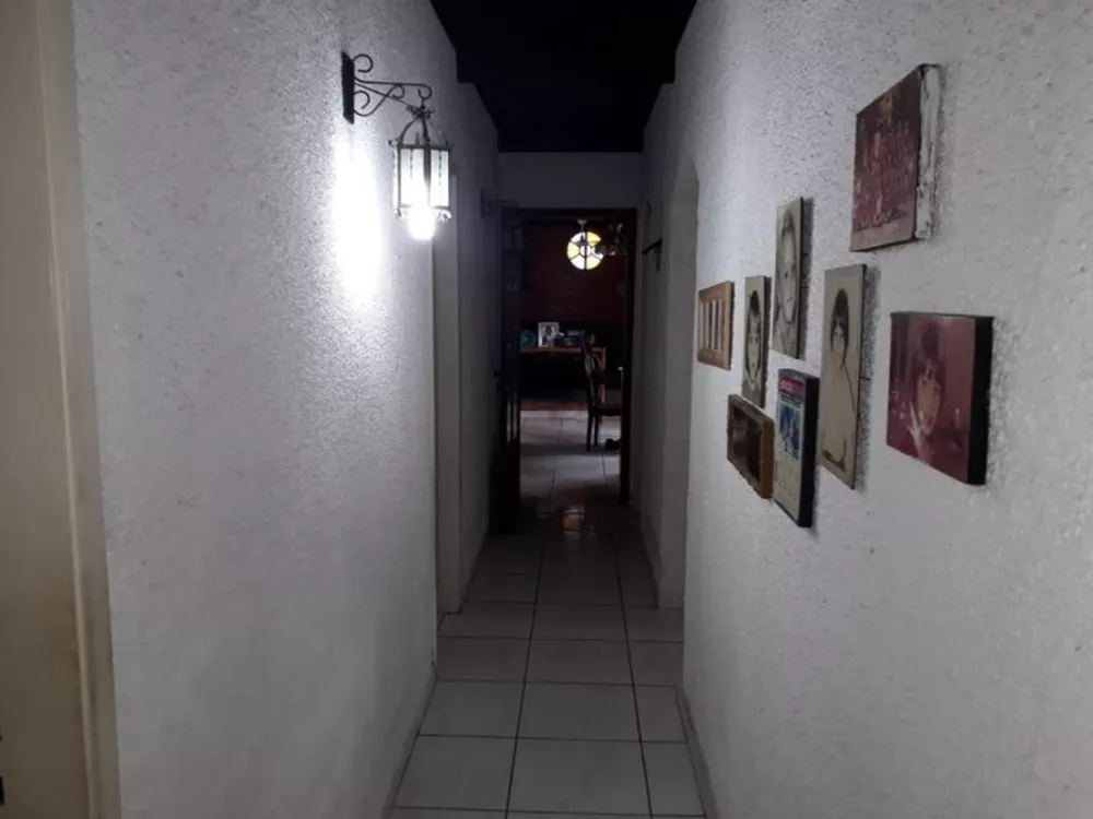 Casa, 4 quartos, 250 m² - Foto 34