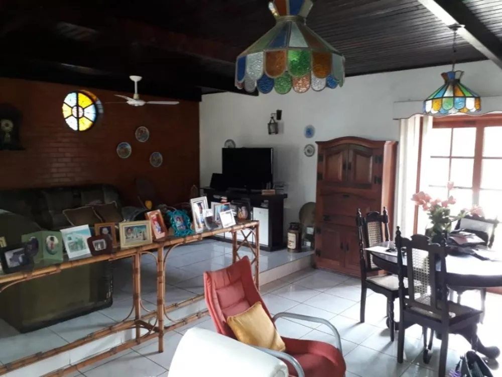 Casa, 4 quartos, 250 m² - Foto 32