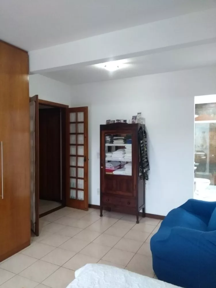 Casa, 4 quartos, 199 m² - Foto 3