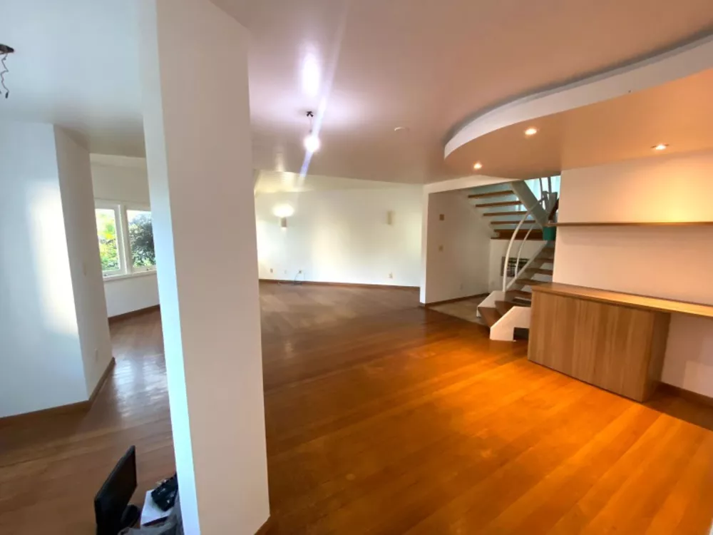 Casa à venda com 3 quartos, 172m² - Foto 11