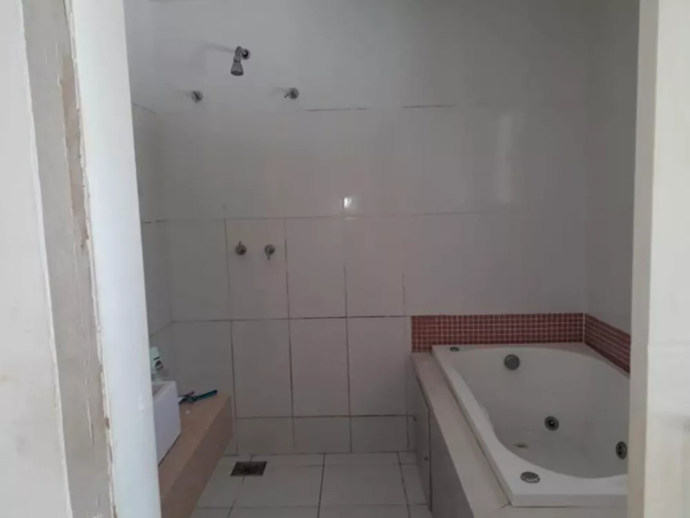 Casa, 5 quartos, 260 m² - Foto 14