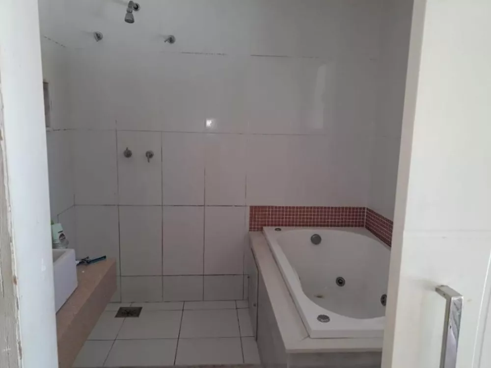 Casa, 5 quartos, 260 m² - Foto 13