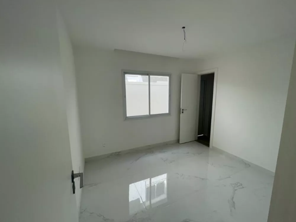 Casa, 4 quartos, 177 m² - Foto 8