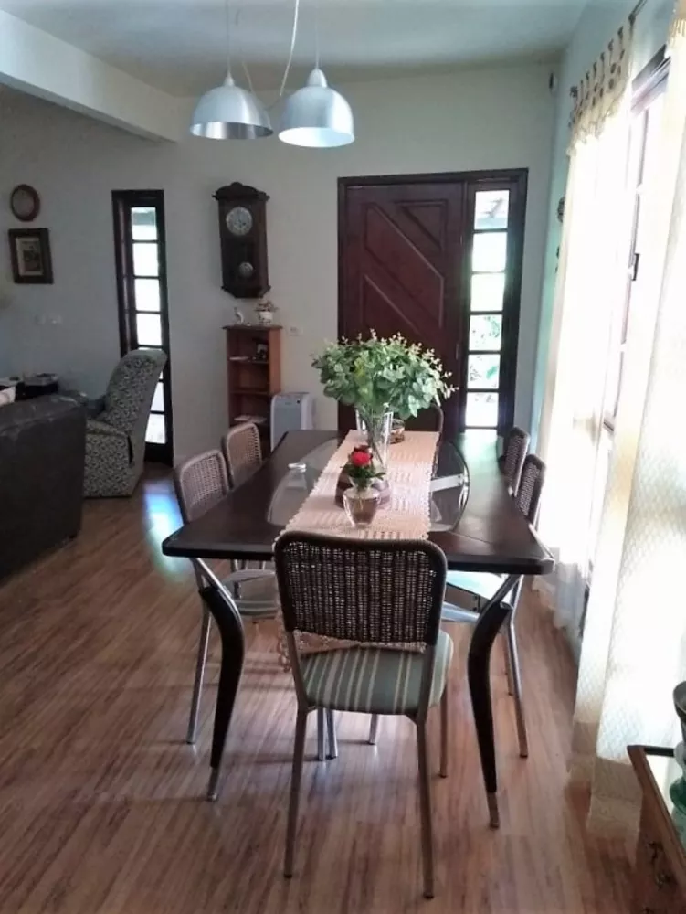 Casa, 3 quartos, 410 m² - Foto 1