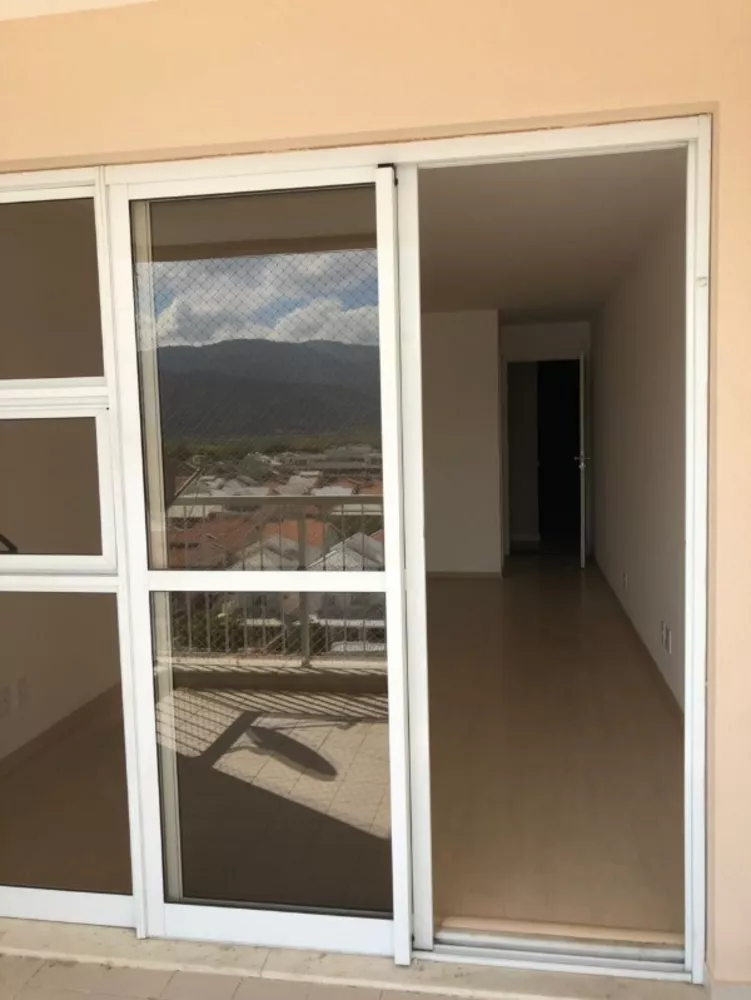 Apartamento à venda com 3 quartos, 120m² - Foto 2