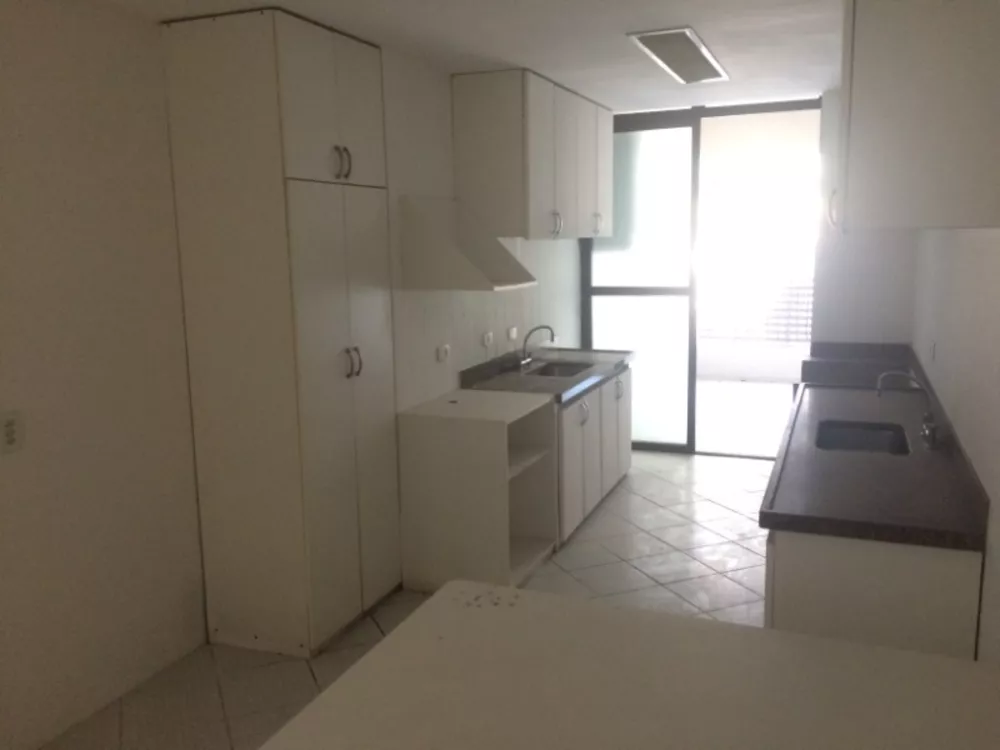 Apartamento, 4 quartos, 225 m² - Foto 11