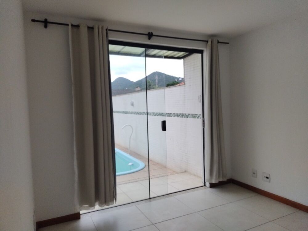 Casa, 4 quartos, 171 m² - Foto 1