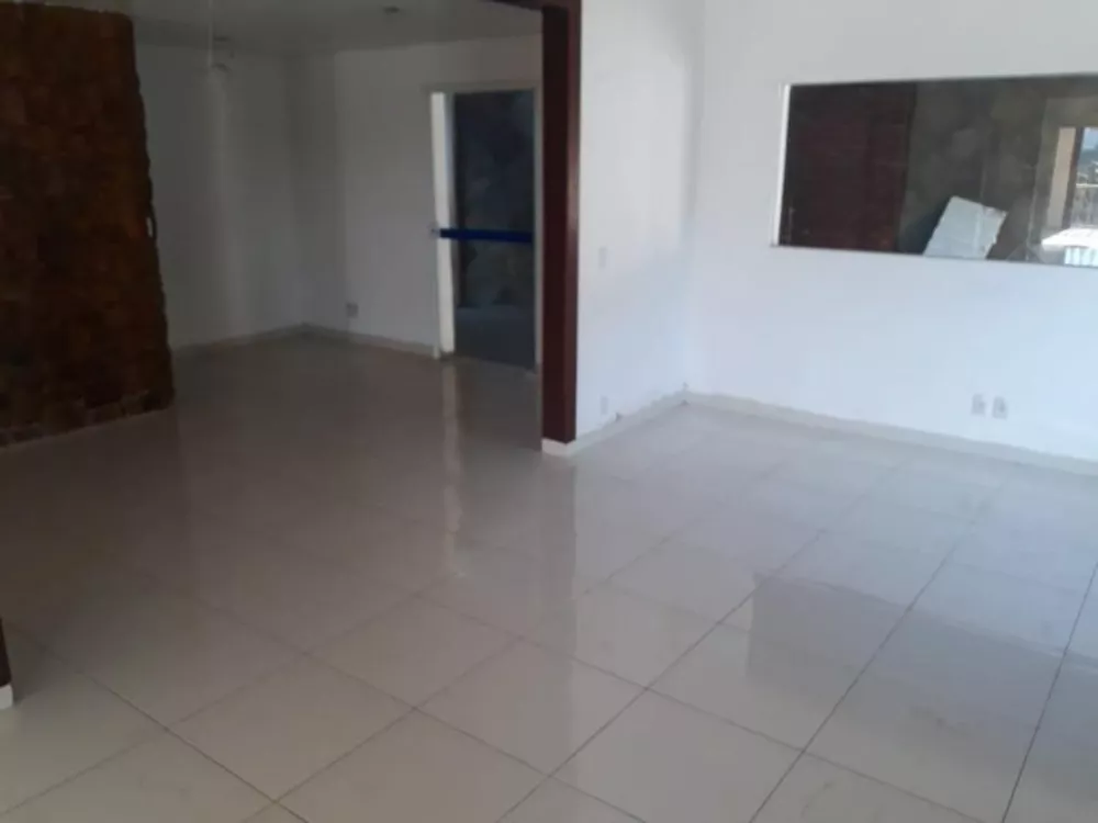 Casa à venda com 4 quartos, 400m² - Foto 13