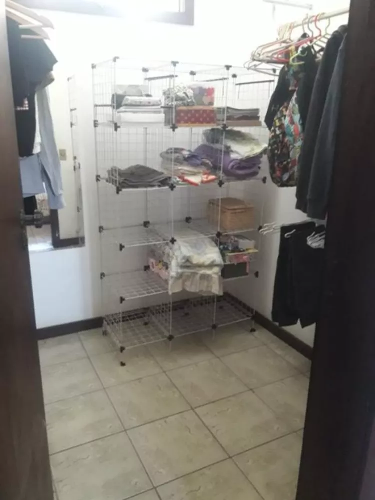 Casa, 4 quartos, 240 m² - Foto 10