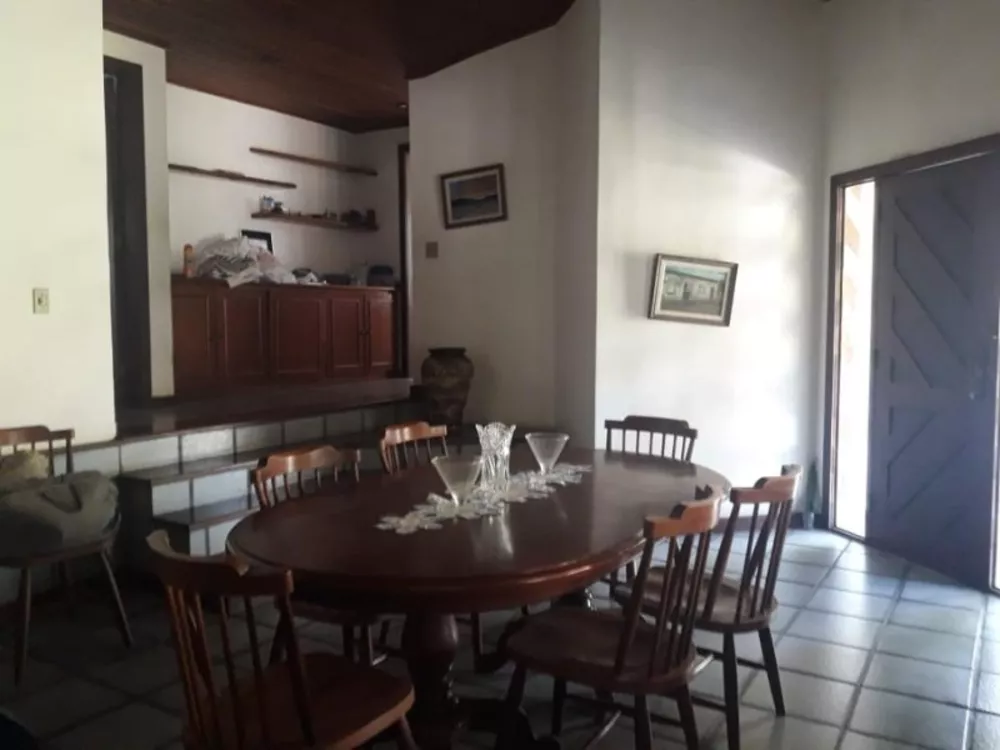 Casa, 4 quartos, 240 m² - Foto 4