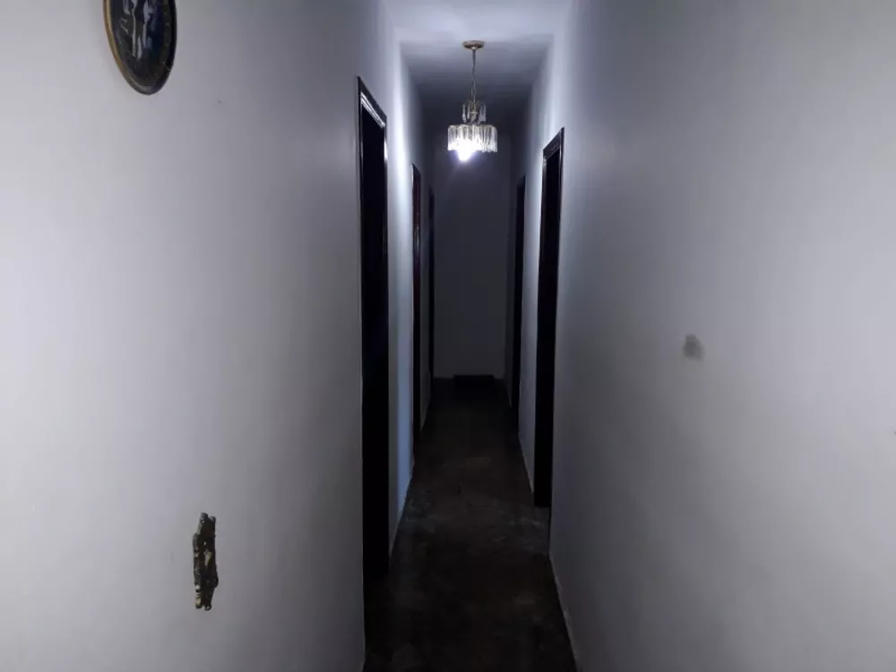 Casa, 5 quartos, 210 m² - Foto 9