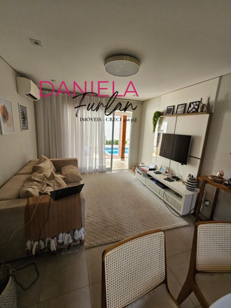 Casa de Condomínio à venda com 3 quartos, 154m² - Foto 2