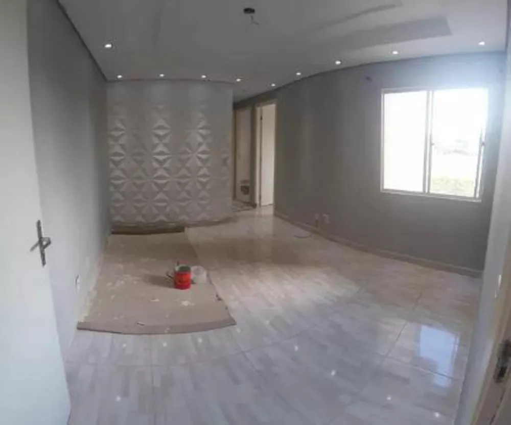 Apartamento à venda com 2 quartos, 45m² - Foto 1