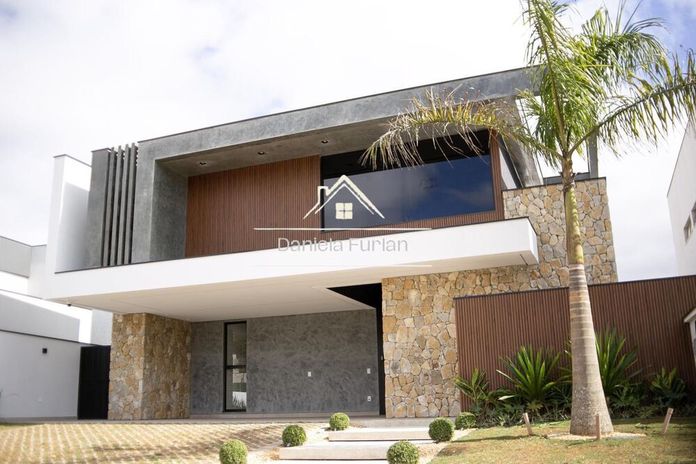 Casa de Condomínio à venda com 4 quartos, 313m² - Foto 2