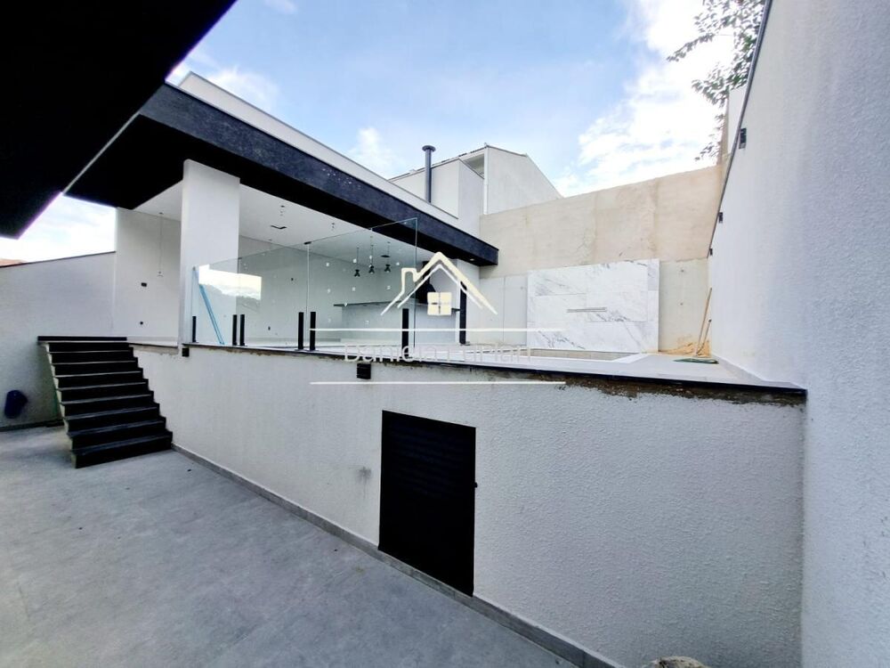 Casa de Condomínio à venda com 3 quartos, 230m² - Foto 3