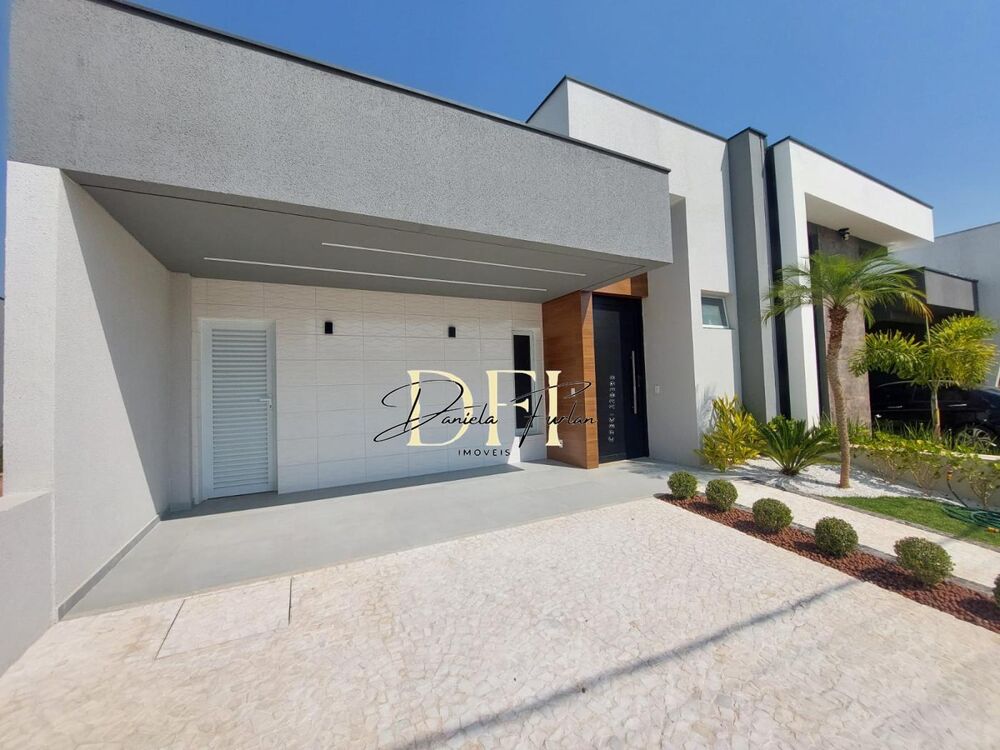 Casa de Condomínio à venda com 3 quartos, 138m² - Foto 1