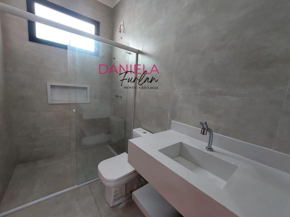 Casa de Condomínio à venda com 3 quartos, 160m² - Foto 2