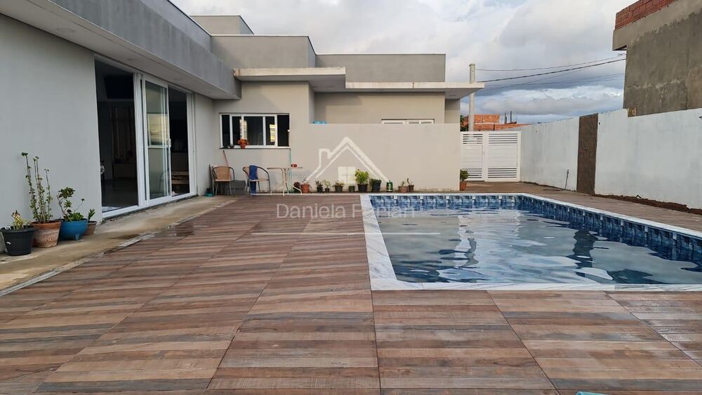 Casa de Condomínio, 4 quartos - Foto 1