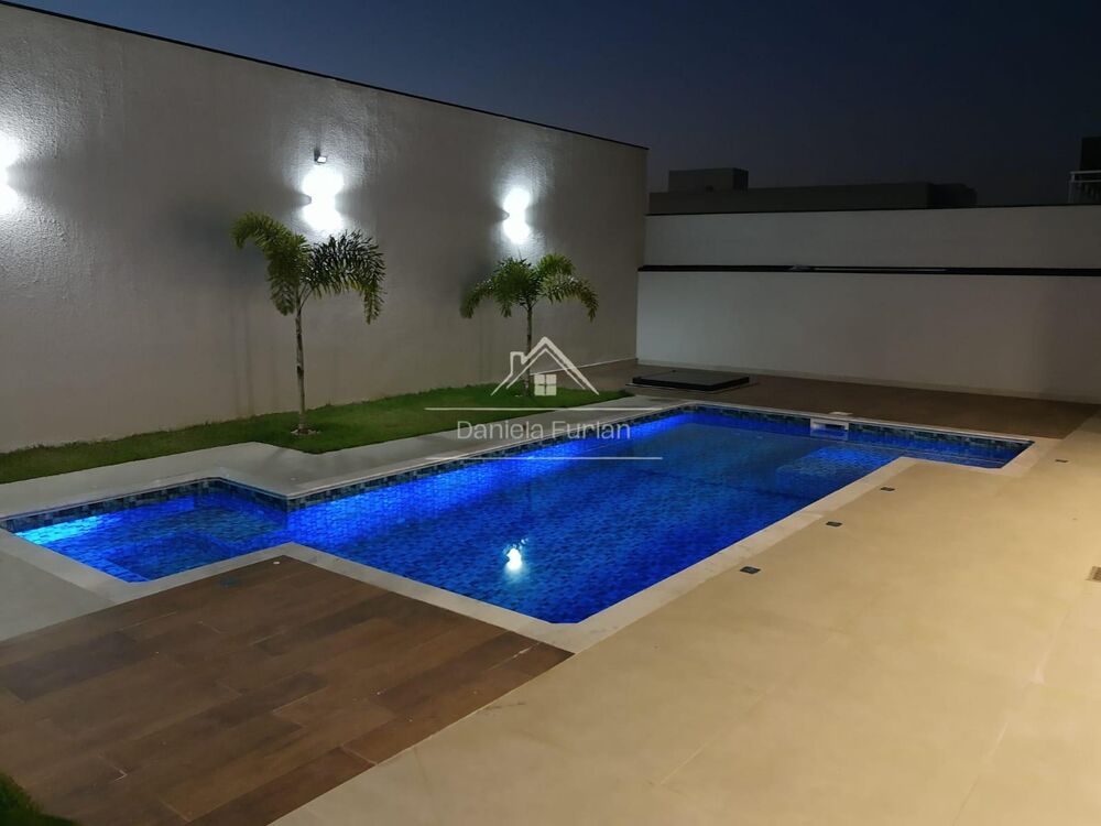 Casa de Condomínio à venda com 4 quartos, 349m² - Foto 2