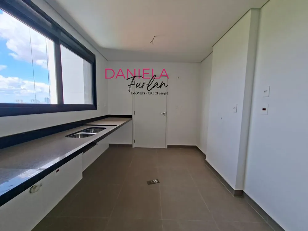 Apartamento, 4 quartos, 215 m² - Foto 3