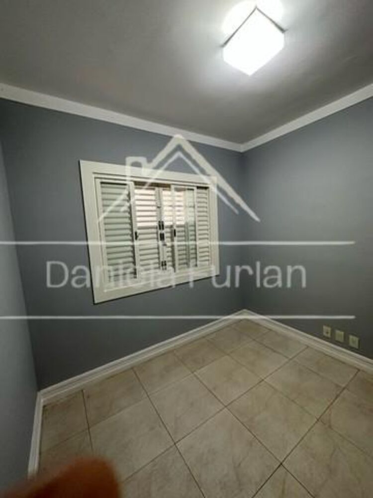 Casa de Condomínio à venda com 3 quartos, 120m² - Foto 2