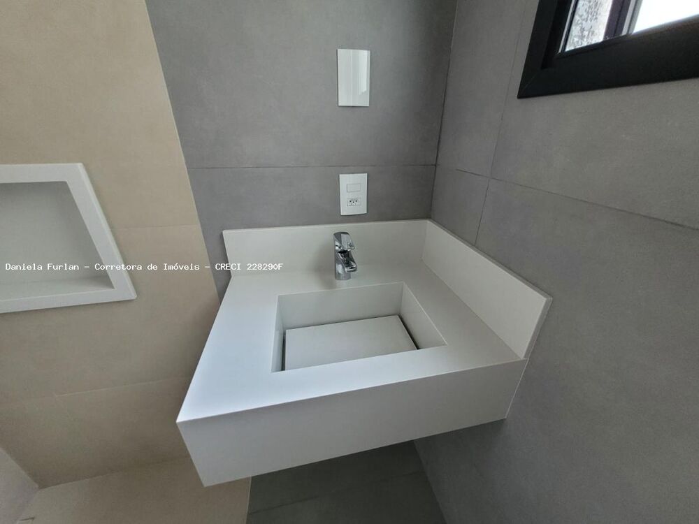 Casa de Condomínio à venda com 3 quartos, 205m² - Foto 8